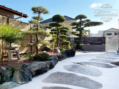 植栽　竹垣　グラニットコートフロア